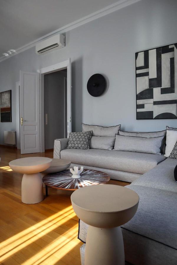 Thiseas Luxury Apartment Atenas Exterior foto