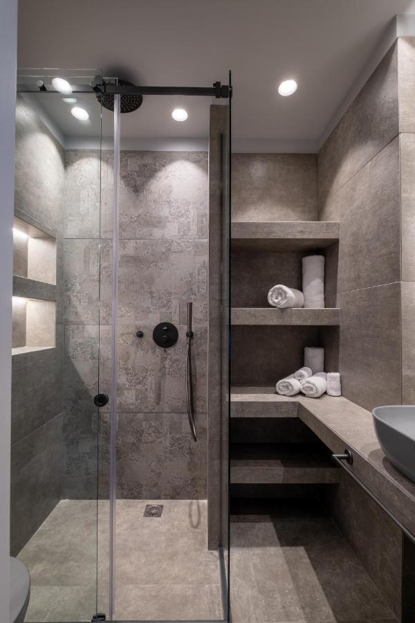 Thiseas Luxury Apartment Atenas Exterior foto